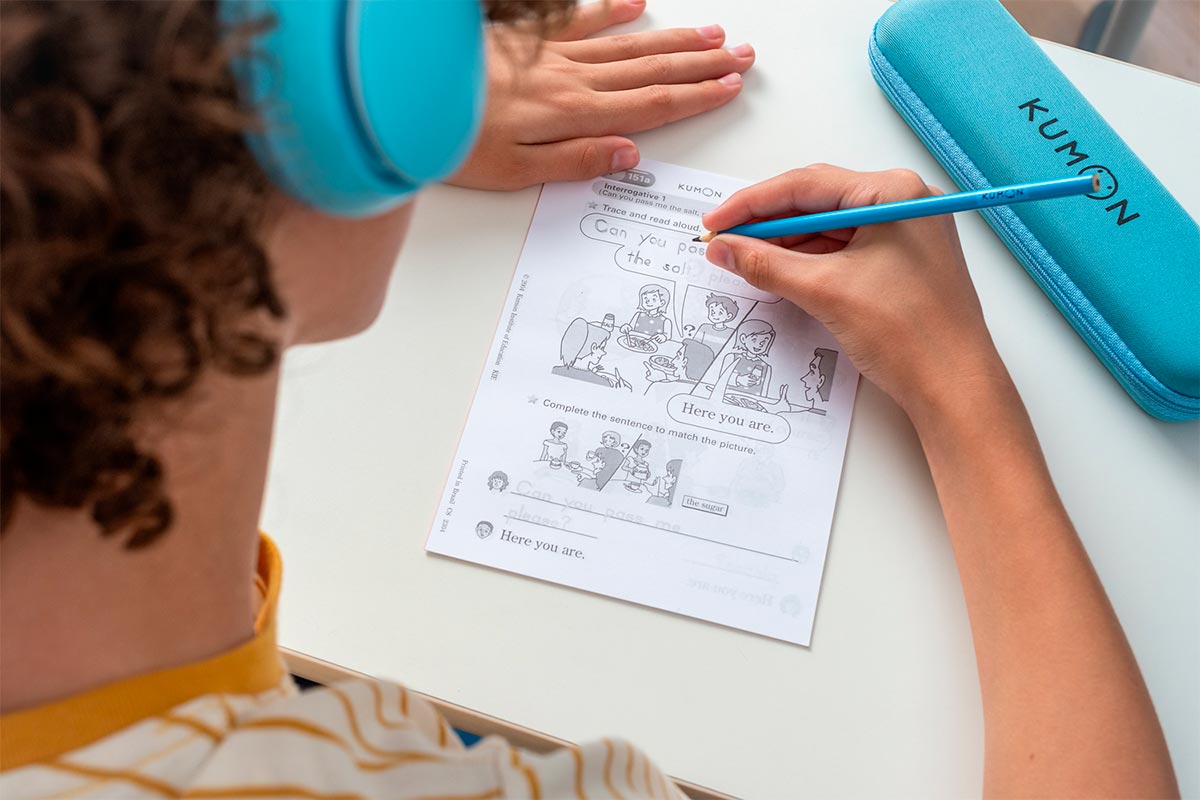 Imagem de material didático do Kumon no papel